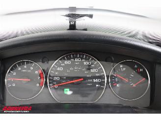 Honda GL 1800 Gold Wing GL 1800 Gold Wing Dual C-ABS Deluxe Cruise Radio Reverse picture 16