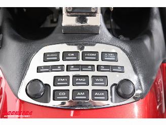 Honda GL 1800 Gold Wing GL 1800 Gold Wing Dual C-ABS Deluxe Cruise Radio Reverse picture 18