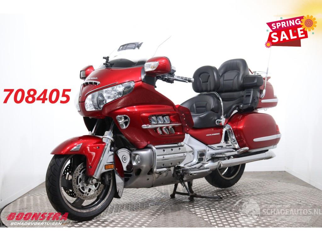 Honda GL 1800 Gold Wing Dual C-ABS Deluxe Cruise Radio Reverse