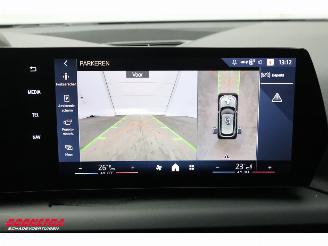 BMW 1-serie 120i M Sport LED HUD H/K 360° SHZ picture 22