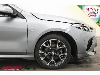 BMW 1-serie 120i M Sport LED HUD H/K 360° SHZ picture 5