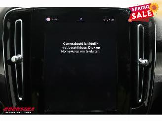 Volvo XC40 2.0 B3 Core LED Leder Apple/Android Camera SHZ LRHZ 9.766 km! picture 27