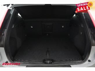 Volvo XC40 2.0 B3 Core LED Leder Apple/Android Camera SHZ LRHZ 9.766 km! picture 30