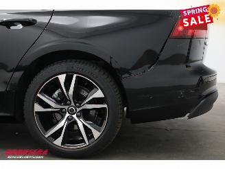 Volvo V-60 B4 Core LED ACC Leder Apple/Android Camera LRHZ SHZ 2.234 km! picture 8