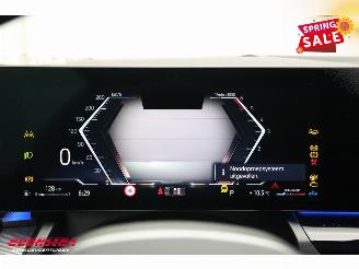 BMW 5-serie Touring 520d M-Sport Pro Pano LED ACC HUD 360° Memory H/K Ventilatie picture 24