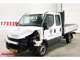 Schade bestelwagen Iveco Daily 35S12D Pritsche DoKa 7-Pers Airco AHK 87.278 km! 2017/12