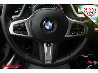 BMW 1-serie 120i Aut. Sportline LED Navi Cruise LRHZ SHZ picture 15