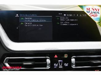 BMW 1-serie 120i Aut. Sportline LED Navi Cruise LRHZ SHZ picture 19