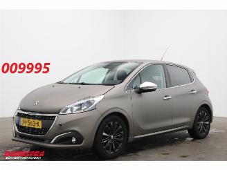 Schadeauto Peugeot 208 1.2 PureTech Allure 5-DRS Bluetooth Clima Cruise 97.956 km! 2016/3