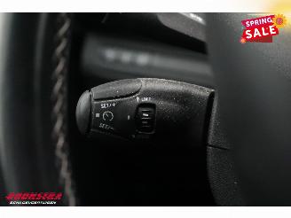 Peugeot 2008 1.2 PureTech Aut. Allure Navi Clima Cruise PDC AHK picture 16