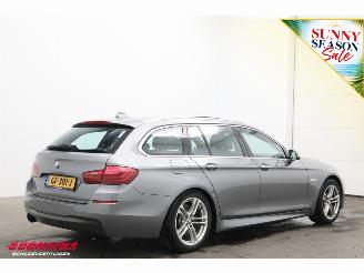 BMW 5-serie Touring 520i Aut. M-Sport Pano Leder Memory SHZ Orig. NL 151.381 km! picture 3