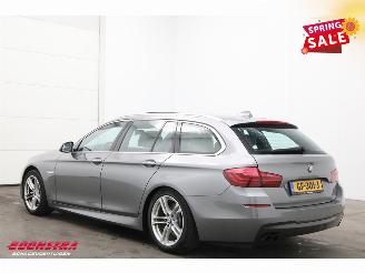 BMW 5-serie Touring 520i Aut. M-Sport Pano Leder Memory SHZ Orig. NL 151.381 km! picture 4
