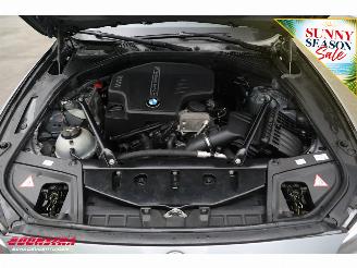BMW 5-serie Touring 520i Aut. M-Sport Pano Leder Memory SHZ Orig. NL 151.381 km! picture 5