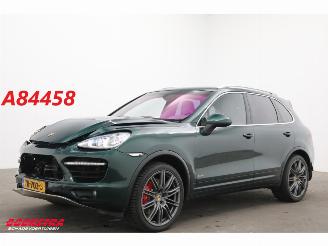 Schadeauto Porsche Cayenne 4.8 Turbo 500 PK PASM Bose Ventilatie AHK 2012/5