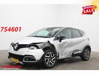 Voiture accidenté Renault Captur 0.9 TCe Dynamique Navi Clima Cruise Camera PDC AHK 2015/5