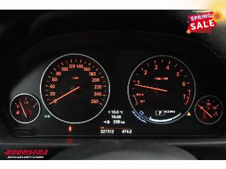 BMW 3-serie 320i Aut. EDE Edition Leder Navi Clima Cruise SHZ PDC picture 14