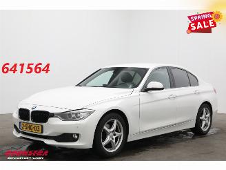 occasion passenger cars BMW 3-serie 320i Aut. EDE Edition Leder Navi Clima Cruise SHZ PDC 2013/9
