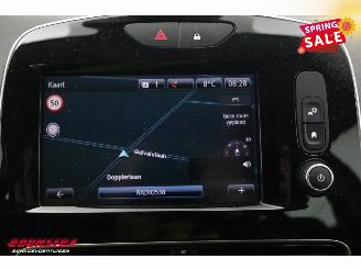 Renault Clio Estate 1.5 dCi Intens Navi Clima Cruise PDC picture 15