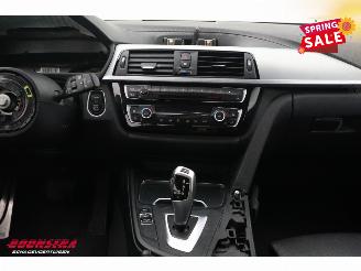 BMW 3-serie Touring 318i M Sport LED Leder SHZ PDC picture 10