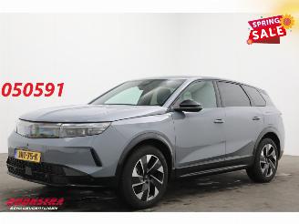 Schadeauto Opel Grandland Business Edition 73 kWh LED ACC HUD Massage 360° AHK 8.054 km! 2025/12