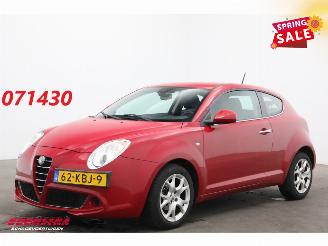 krockskadad bil auto Alfa Romeo MiTo 1.4 Distinctive Clima Cruise PDC 2009/10