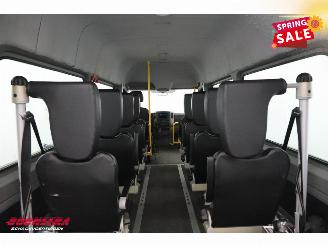 Volkswagen Crafter 2.0 TDI L2-H2 Behindertengerecht 9-Pers. Airco Cruise picture 11