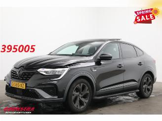 Damaged car Renault Arkana 1.3 mild hybrid 160 R.S. line Schuifdak LED ACC Apple/Android Camera LRHZ 2023/4