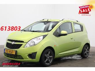 damaged passenger cars Chevrolet Spark 1.0 16V LS Airco LMV Elek Ramen 89.221 km! 2011/5