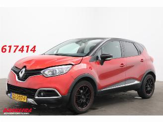 damaged passenger cars Renault Captur 0.9 TCe Helly Hansen Navi Clima Cruise PDC 72.404 km! 2015/4