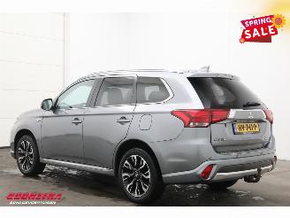 Mitsubishi Outlander 2.0 PHEV Executive Edition 4X4 Navi Clima Cruise Camera SHZ PDC AHK picture 4