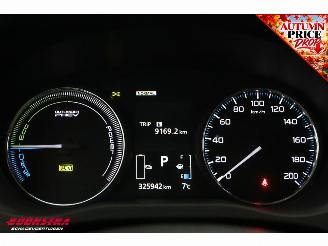 Mitsubishi Outlander 2.0 PHEV Executive Edition 4X4 Camera SHZ PDC AHK Navi Clima Cruise picture 13