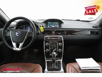 Volvo Xc-70 2.0 D4 FWD Inscription Schuifdak Leder Memory BiXenon Cruise SHZ AHK picture 9