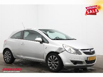 Opel Corsa 1.4-16V '111' Edition Airco Cruise 69.547 km! picture 2