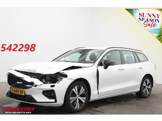 damaged passenger cars Volvo V-60 2.0 B3 Plus Dark LED ACC Leder H/K Camera SHZ AHK 2023/5
