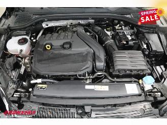 Volkswagen Golf Variant 1.5 TSI R-Line Pano LED ACC Virtual Camera LRHZ SHZ AHK picture 9