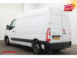 Renault Master T35 2.3 dCi 135 L2-H2 Comfort Navi Airco PDC AHK picture 4