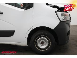 Renault Master T35 2.3 dCi 135 L2-H2 Comfort Navi Airco PDC AHK picture 5