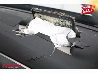 Volkswagen Touran 2.0 TDI 150 PK DSG Navi Clima Cruise SHZ PDC picture 13