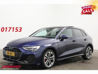 uszkodzony samochody osobowe Audi A3 Sportback 45 TFSI e S-Line Pano Matrix ACC Virtual Apple/Android Camera SHZ 5.017 km! 2025/10