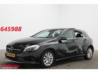 Avarii autoturisme Mercedes A-klasse 160 Ambition Pano Navi Airco Cruise PDC 2017/7