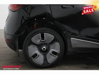 Smart  Premium 66 kWh Beats Pano LED Leder SHZ picture 7