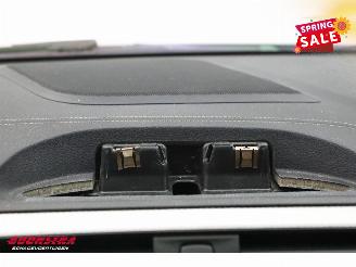 BMW 1-serie M140i xDrive LED Leder Cruise SHZ PDC picture 25