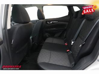 Nissan Qashqai 1.2 N-Connecta Pano 360° Navi Clima Cruise PDC picture 17