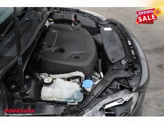 Volvo V-40 2.0 D2 Ocean Race R-Design Leder Navi Clima Cruise Camera SHZ AHK picture 8