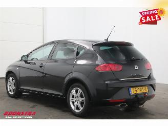 Seat Leon 1.6 TDI Ecomotive COPA Leder Navi Clima Cruise SHZ PDC AHK picture 4