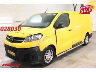 Vaurioauto  commercial vehicles Opel Vivaro-e L3H1 Edition 50 kWh Navi Airco Cruise PDC 2022/6