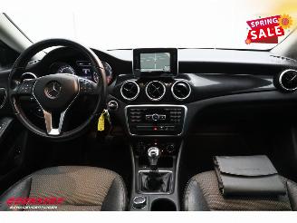 Mercedes Cla-klasse 180 BlueEFF. Ambition BiXenon Navi Airco Cruise AHK picture 11