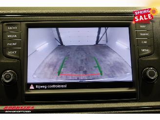 Volkswagen Crafter 2.0 TDI DSG L3H3 Navi Bluetooth Airco Cruise PDC picture 17