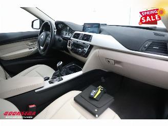 BMW 3-serie 318i Leder LED Navi Clima Cruise SHZ PDC picture 5