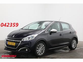 Auto incidentate Peugeot 208 1.2 PT BlueLease Allure Navi Clima Cruise PDC Apple/Android 2019/5